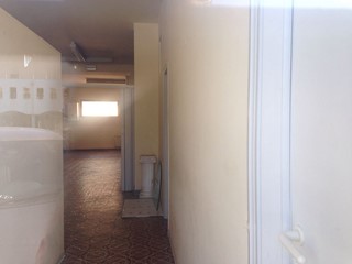 Immobile commerciale in Affitto a Viareggio, zona Viareggio Mare, 1'500€, 