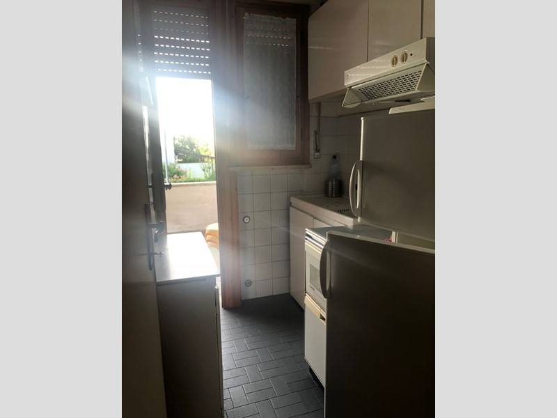 Trilocale in Affitto a Viareggio, zona Viareggio Mare, , arredato