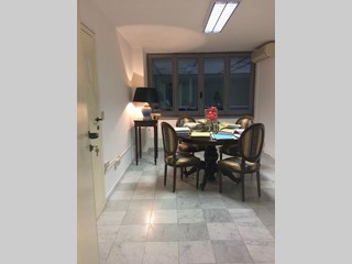 Ufficio in Affitto a Viareggio, zona Viareggio Mare, 450€, 25 m²