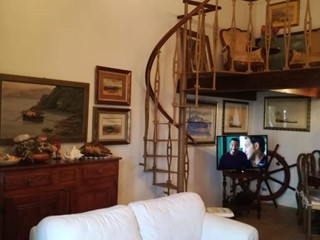 Appartamento in Affitto a Viareggio, zona Viareggio Mare, 100 m², arredato