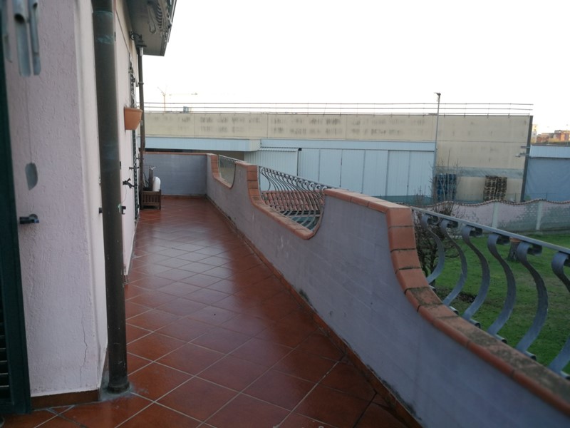 Casa Semi Indipendente in Vendita a Carrara, 730'000€, 420 m², con Box