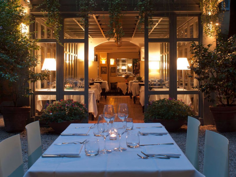 Attività commerciale in Vendita a Massa, zona Marina Levante, 80'000&euro;, 180 m², arredato