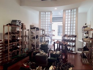 Immobile commerciale in Affitto a Carrara, zona CARRARA CENTRO, 580€, 80 m²