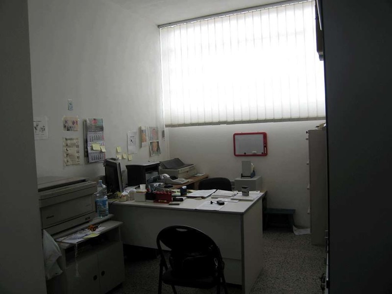 Capannone in Vendita a Massarosa, zona Bozzano, 260'000€, 200 m²