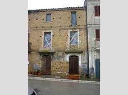 Casa Indipendente in Vendita a Controguerra, 50'000&euro;, 83 m²