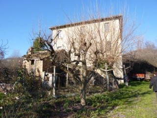 Casa Indipendente in Vendita a Venarotta, 275'000€, 495 m²