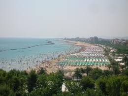 Immobile commerciale in Vendita a San Benedetto del Tronto, 500'000€, 160 m²