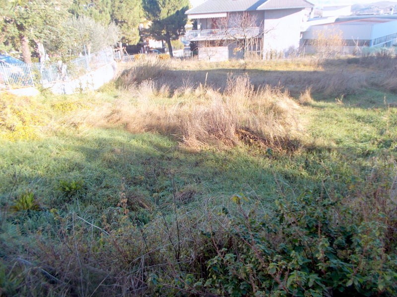 Terreno edificabile in Vendita a Offida, 105'000€, 520 m²