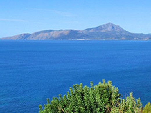 Attività commerciale in Vendita a Salerno, 3'950'000&euro;, 4500 m², arredato