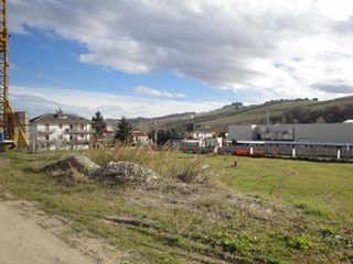 Terreno edificabile in Vendita a Offida, 50'000€, 950 m²