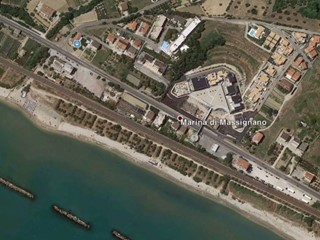 Terreno agricolo in Vendita a Massignano, 300'000€, 119000 m²