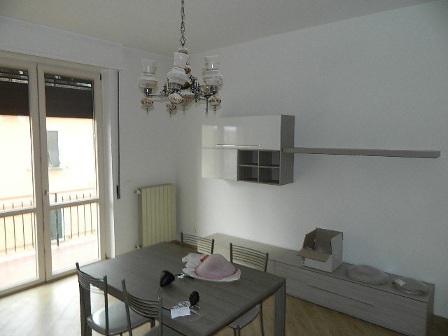 Quadrilocale in Vendita a Sarzana, 200'000&euro;, 75 m²