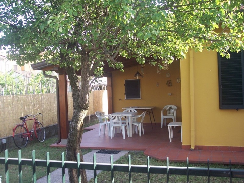 Casa Semi Indipendente in Vendita a Carrara, 340'000€, 90 m², con Box