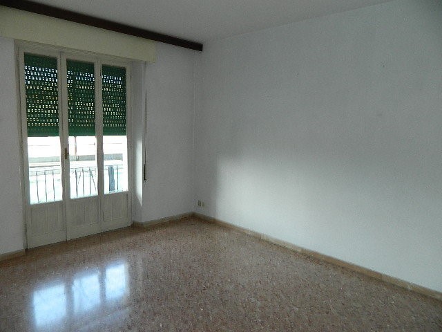 Trilocale in Vendita a Sarzana, 155'000&euro;, 65 m²