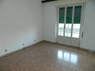 Trilocale in Vendita a Sarzana, 155'000€, 65 m²