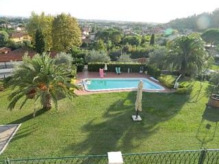 Casa Indipendente in Vendita a Carrara, 2'200'000€, 920 m², con Box