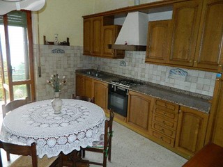 Appartamento in Vendita a Castelnuovo Magra, 220'000€, 120 m²