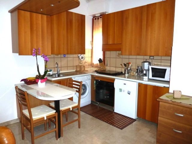 Trilocale in Vendita a Bolano, 140'000&euro;, 65 m², con Box