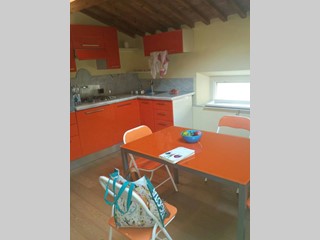 Bilocale in Vendita a Carrara, 175'000€, 60 m²