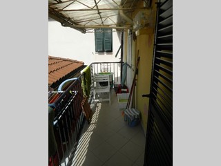 Casa Semi Indipendente in Vendita a Carrara, 155'000€, 55 m², arredato