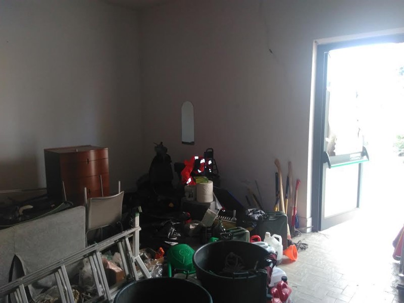 Immobile commerciale in Vendita a Luni, zona Luni Mare, 80'000€, 70 m²