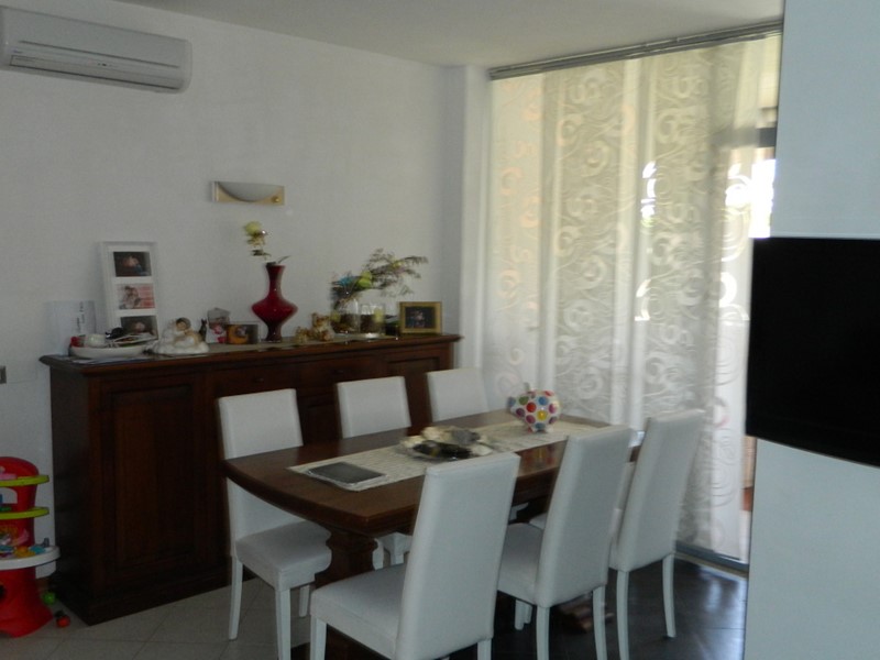 Quadrilocale in Vendita a Carrara, zona Sant'Antonio, 189'000€, 75 m²