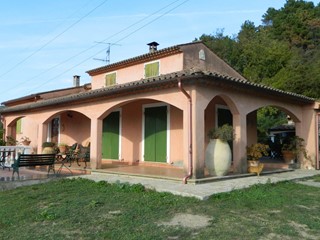 Casa Indipendente in Vendita a Sarzana, 510'000&euro;, 260 m²