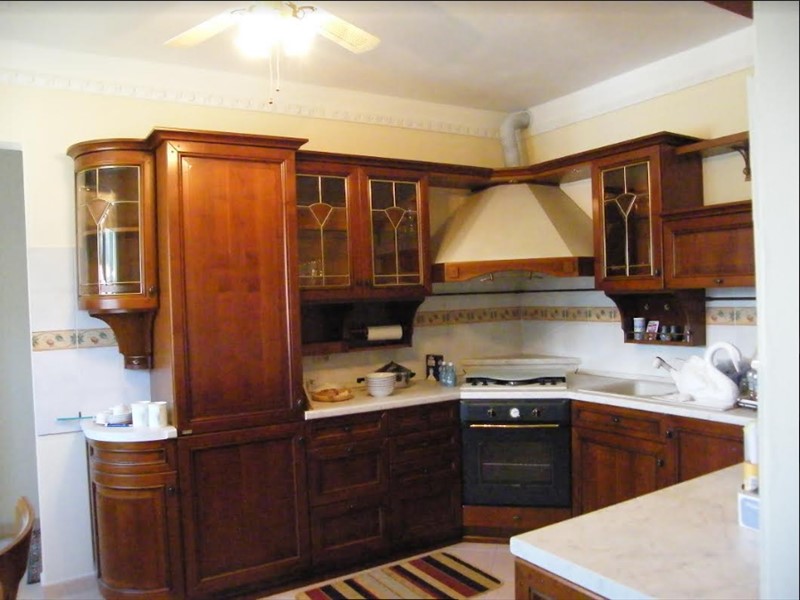 Casa Indipendente in Vendita a Ameglia, 670'000&euro;, 320 m²