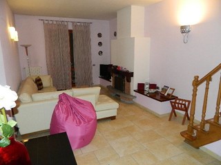 Casa Semi Indipendente in Vendita a Massa, 450'000€, 150 m², con Box