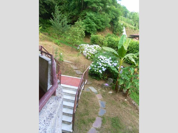 Casa Indipendente in Vendita a Carrara, 490'000€, 205 m², con Box