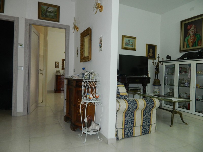 Quadrilocale in Vendita a Carrara, zona Fossola, 195'000€, 90 m²