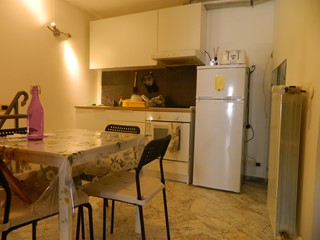 Quadrilocale in Vendita a Carrara, 120'000€, 90 m²