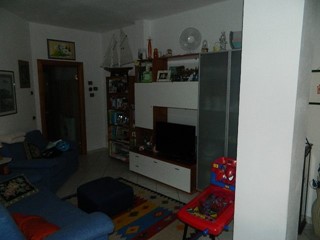 Quadrilocale in Vendita a Carrara, zona Marina Di Carrara, 250'000€, 70 m²