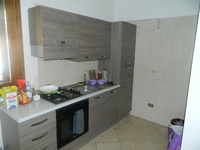 Quadrilocale in Affitto a Sarzana, 850€, 75 m²