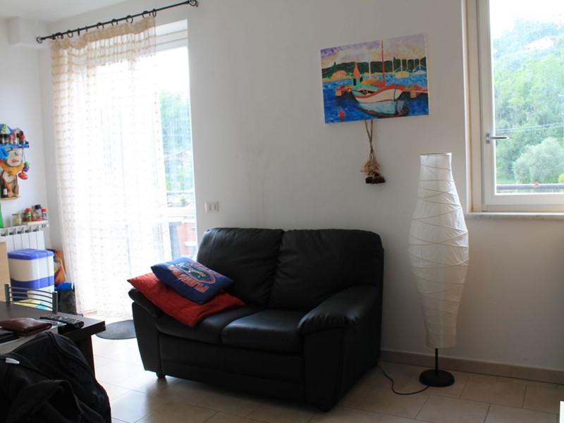 Bilocale in Vendita a Sarzana, zona Nave, 160'000&euro;, 45 m²