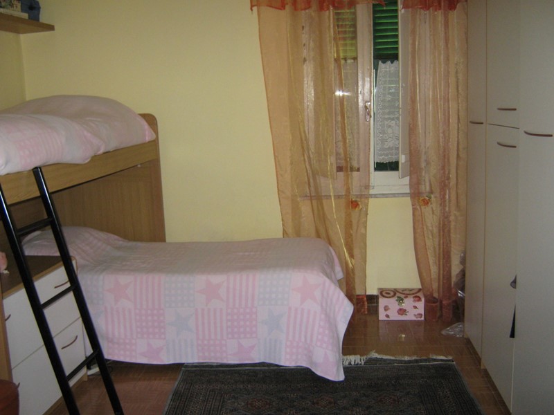 Casa Semi Indipendente in Vendita a Luni, 180'000€, 76 m², con Box