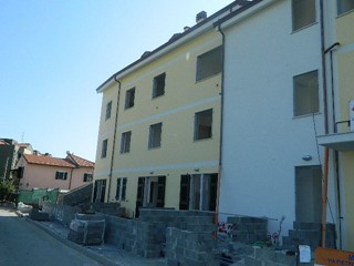 Trilocale in Vendita a Santo Stefano di Magra, 155'000€, 55 m²