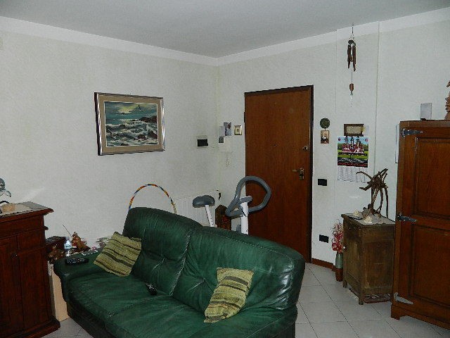 Quadrilocale in Vendita a Sarzana, zona Sarzanello, 210'000&euro;, 70 m², con Box