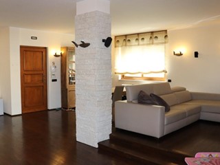 Quadrilocale in Vendita a Casamassima, 260'000€, 170 m², con Box