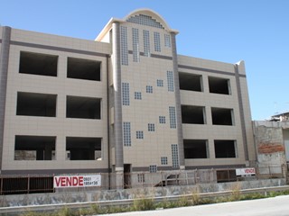 Immobile commerciale in Vendita a Priolo Gargallo, 800'000€, 1320 m²