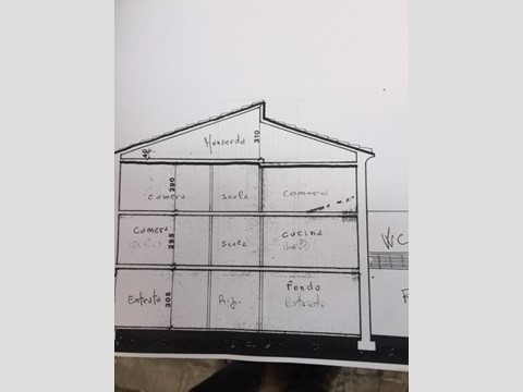 Casa Indipendente in Vendita a Santo Stefano di Magra, 190'000€, 160 m²