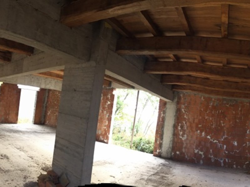 Villa in Vendita a Castelnuovo Magra, 795'000€, 600 m²