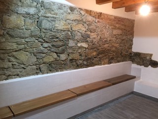 Attività commerciale in Vendita a Castelnuovo Magra, 65'000€, 40 m²