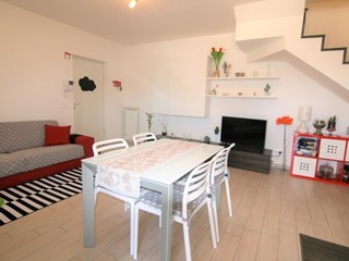 Quadrilocale in Vendita a Carrara, 200'000€, 100 m²
