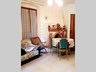 Quadrilocale in Vendita a Pigna, 99'000€, 68 m²