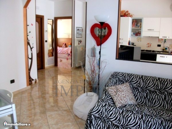 Trilocale in Vendita a Camporosso, 225'000€, 75 m²