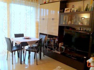 Bilocale in Vendita a Camporosso, 175'000€, 55 m²