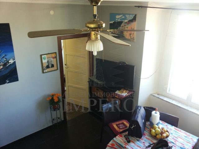 Quadrilocale in Vendita a Ventimiglia, zona Centro Storico, 115'000€, 75 m²