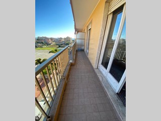 Quadrilocale in Vendita a Vallecrosia, 210'000€, 120 m²