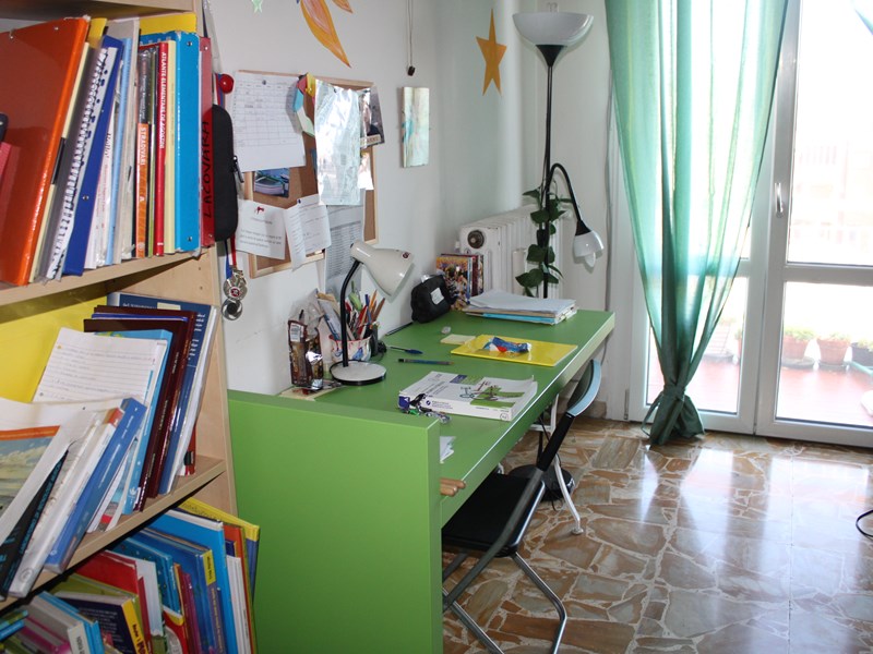 Appartamento in Affitto a Firenze, zona QUARTIERE 4 - ISOLOTTO, 1'000€, 100 m²